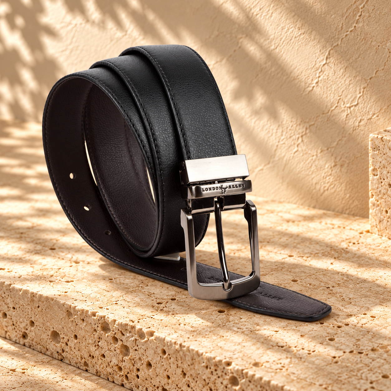 London Alley reversible leather belt